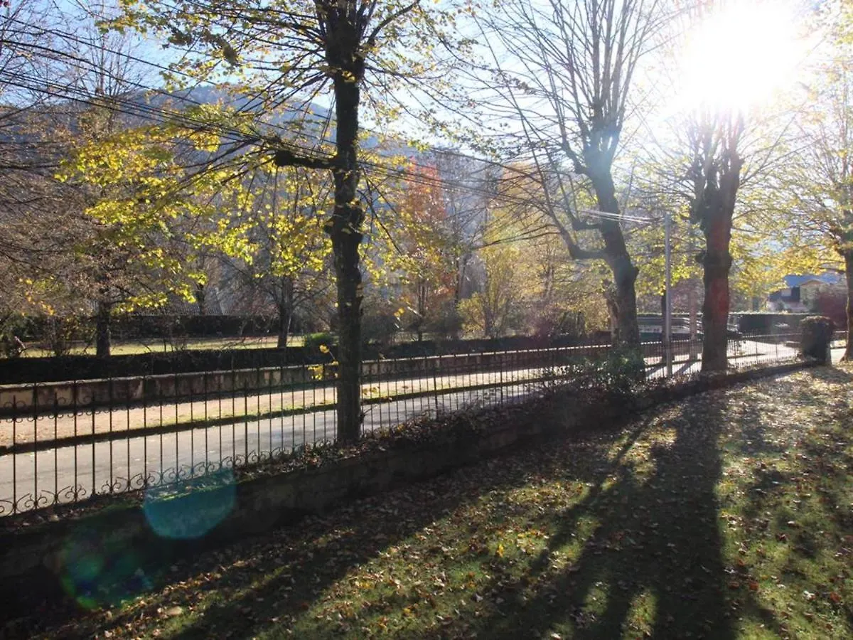 Apartment Luchon - T3 Avec Balcon, Parking Et Lave-Vaisselle, Proche Parc Du Casino Et Thermes - Fr-1-313-215 Bagneres-de-Luchon